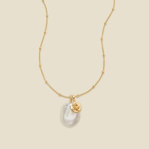 Petals & Pearls Necklace Set